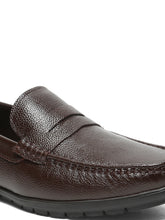 Load image into Gallery viewer, Men's Classic Textured Penny Loafers
