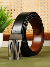 Load image into Gallery viewer, Men Black & Brown Solid Reversible Leather Belt