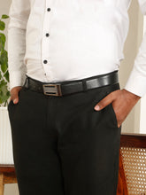 Load image into Gallery viewer, Men Black & Brown Solid Reversible Leather Belt