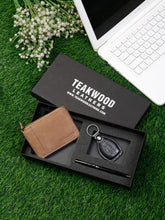 Load image into Gallery viewer, Teakwood Genuine Leather Accessory Gift Set