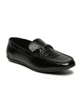 Load image into Gallery viewer, Men Black Textured Leather Loafers
