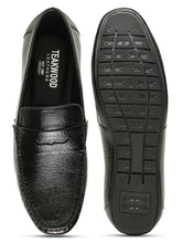Load image into Gallery viewer, Men's Black Textured Leather Loafers