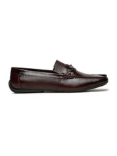 Load image into Gallery viewer, Men's Brown Textured Leather Loafers