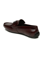 Load image into Gallery viewer, Men's Brown Textured Leather Loafers