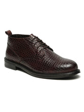 Load image into Gallery viewer, Men's Crocodile-Textured Formal Lace-Up Boots