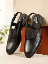 Load image into Gallery viewer, LEATHER PESHAWARI-STYLE SANDLE