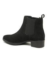 Load image into Gallery viewer, Women's Black Genuine Leather Chelsea Boots