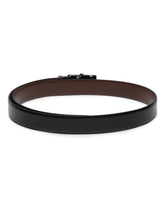 Load image into Gallery viewer, Men Reversible Leather Belt with classy buckle