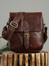 Load image into Gallery viewer, Teakwood Men's Leather Messenger Bag