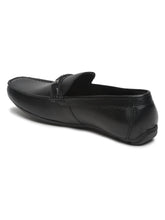 Load image into Gallery viewer, Men Black Textured Leather Loafer With Buckle Details