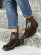 Load image into Gallery viewer, Men's Classic Leather Chelsea Boots