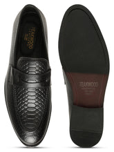 Load image into Gallery viewer, Men's Classic Black Texture Moccasins Leather Shoes