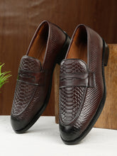Load image into Gallery viewer, Men's Classic Brown Texture Moccasins Leather Shoes