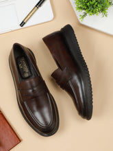 Load image into Gallery viewer, Men's Brown Solid Leather Loafers Shoes