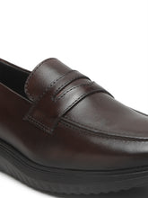 Load image into Gallery viewer, Men's Brown Solid Leather Loafers Shoes