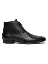 Load image into Gallery viewer, Men's Black Solid Leather Lace-up Chukka Boots