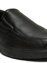 Load image into Gallery viewer, Men Black Leather Solid Slip-On Shoes