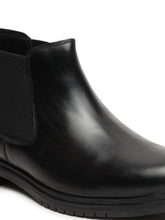 Load image into Gallery viewer, Men's Black Solid Leather Chelsea boots