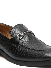 Load image into Gallery viewer, Teakwood Leathers Men Textured Black Square-toe Loafers
