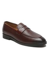 Load image into Gallery viewer, Men's Brown Classy Patterned Texture Leather Loafers