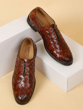 Load image into Gallery viewer, Men Brown Leather Wave Oxford