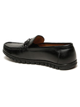 Load image into Gallery viewer, Men's Black Solid Leather Loafers