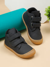 Load image into Gallery viewer, Kid's Navy Leather With Velcro Closure Comfort Insole Sneakers
