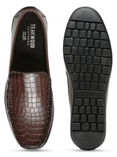 Load image into Gallery viewer, Men's Croc-Textured Loafers