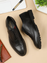 Load image into Gallery viewer, Men's Black Leather Formal shoes