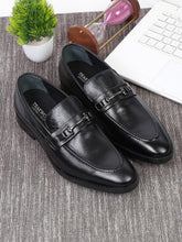 Load image into Gallery viewer, Men Black Solid Leather Formal Slip-On