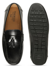 Load image into Gallery viewer, Men Black Solid Leather Formal Tasselled Loafers