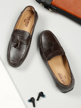 Load image into Gallery viewer, Men Brown Solid Leather Formal Tasselled Loafers