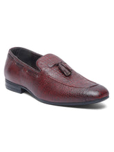Load image into Gallery viewer, Teakwood Leather Men's Cherry Casual Loafers