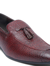 Load image into Gallery viewer, Teakwood Leather Men's Cherry Casual Loafers
