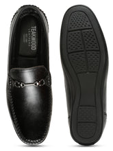 Load image into Gallery viewer, Men Black Leather Solid Loafers