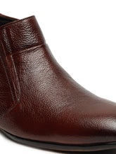 Load image into Gallery viewer, Men's Brown Solid Leather Slip-on Boots