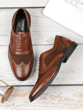 Load image into Gallery viewer, Men's Wood & Brown Leather Lace-Up Oxford Shoes