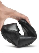 Load image into Gallery viewer, Men's Black Texture Leather Flexi 360 Moccasins