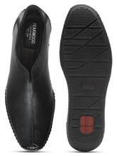 Load image into Gallery viewer, Men's Black Texture Leather Flexi 360 Moccasins