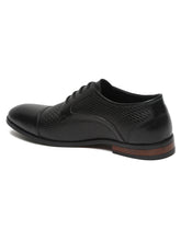 Load image into Gallery viewer, Teakwood Leathers Men Black Textured Leather Derbys