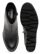Load image into Gallery viewer, Teakwood Leathers Women Black Solid Leather Mid-top Wedges Boots
