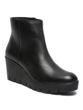 Load image into Gallery viewer, Teakwood Leathers Women Black Solid Leather Mid-top Wedges Boots
