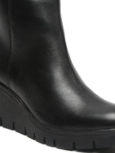 Load image into Gallery viewer, Teakwood Leathers Women Black Solid Leather Mid-top Wedges Boots