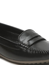 Load image into Gallery viewer, Women's Black Solid Leather Ballet Flat Shoes