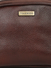 Load image into Gallery viewer, Unisex Leather Travel Toiletry Kit