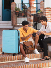 Load image into Gallery viewer, Teakwood Dune Cabin Size Trolley Bag