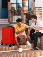 Load image into Gallery viewer, Unisex Textured Hard Sided Cabin Size Trolley Bag