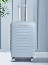 Load image into Gallery viewer, Silver Bar Textured 360 Degree Rotation Hard Sized Trolley Bag