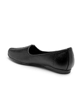 Load image into Gallery viewer, Men Black Solid Leather Round Toe Mojaris