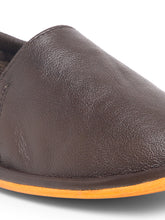 Load image into Gallery viewer, Teakwood Men Brown Leather Mojaris||Men's Brown Traditional Leather Mojari (Jutti/Loafers)